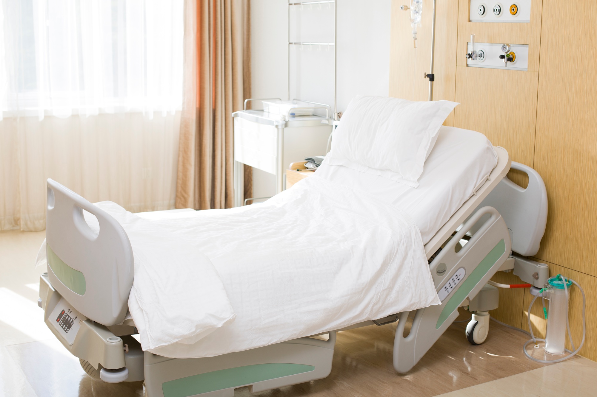 Enhanced recovery after minimally invasive cardiac surgery following a zero ICU concept-a propensity score-matched analysis